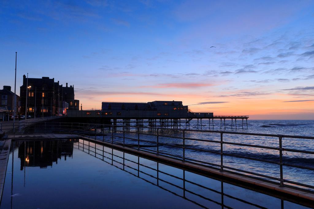 Sea view Ar Lan y Mor LUXURY APARTMENT Aberystwyth Exterior foto